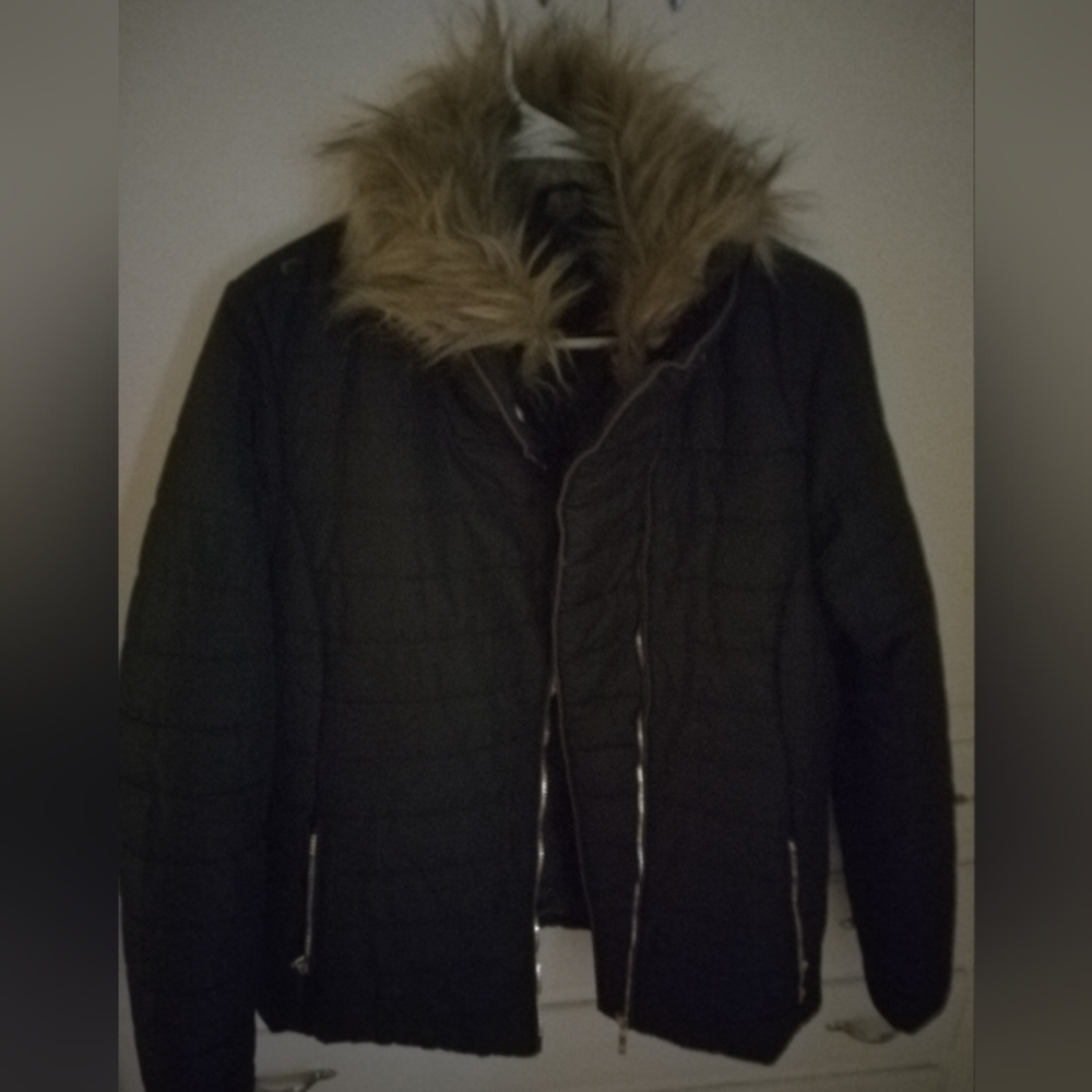 EUC Puffer Faux Fur Collar Jacket